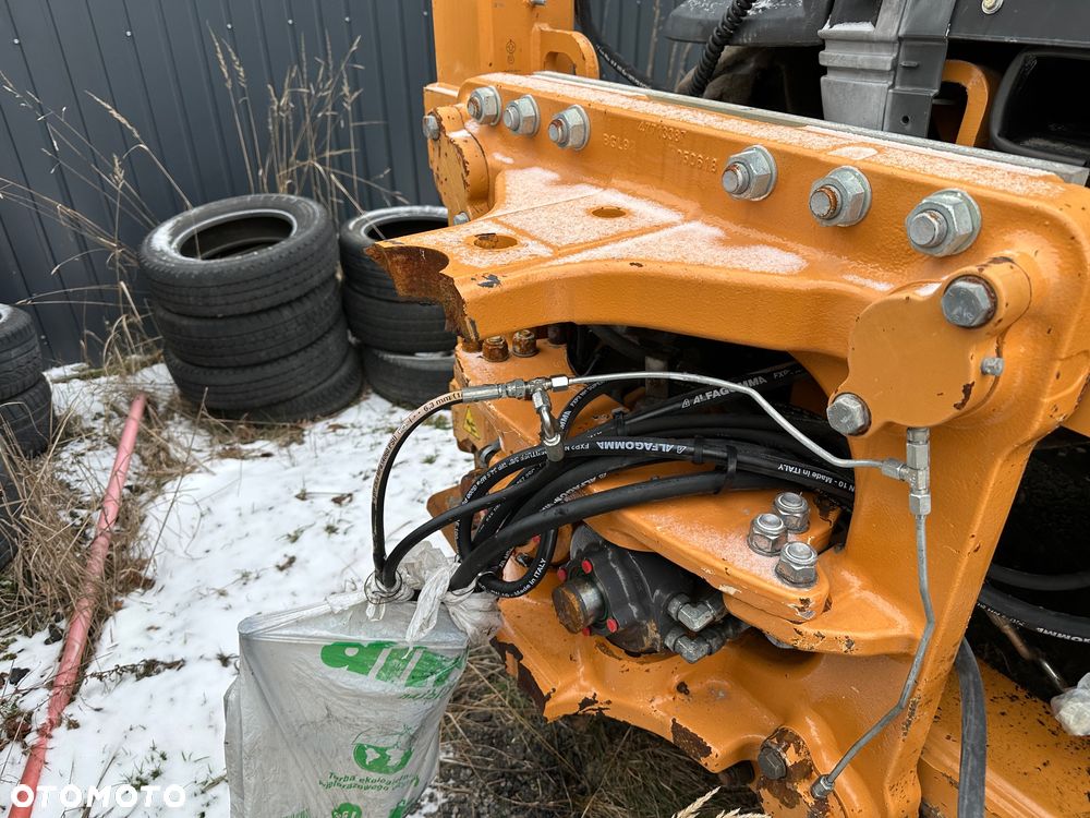 Case 695ST 580 Cat JCB - 8