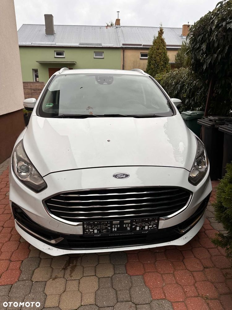 Ford S-Max 2.0 EcoBlue Titanium - 4