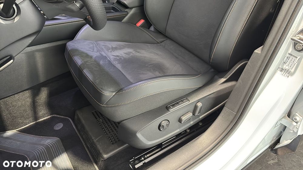 Cupra Formentor 1.5 eTSI mHEV DSG - 13