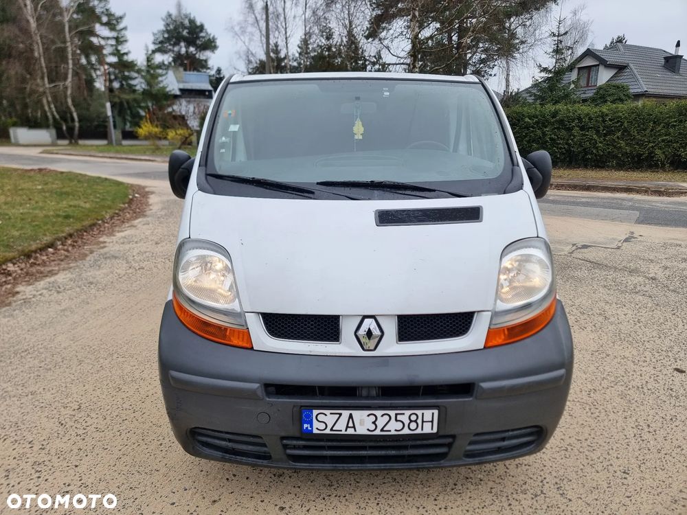 Renault Trafic - 8