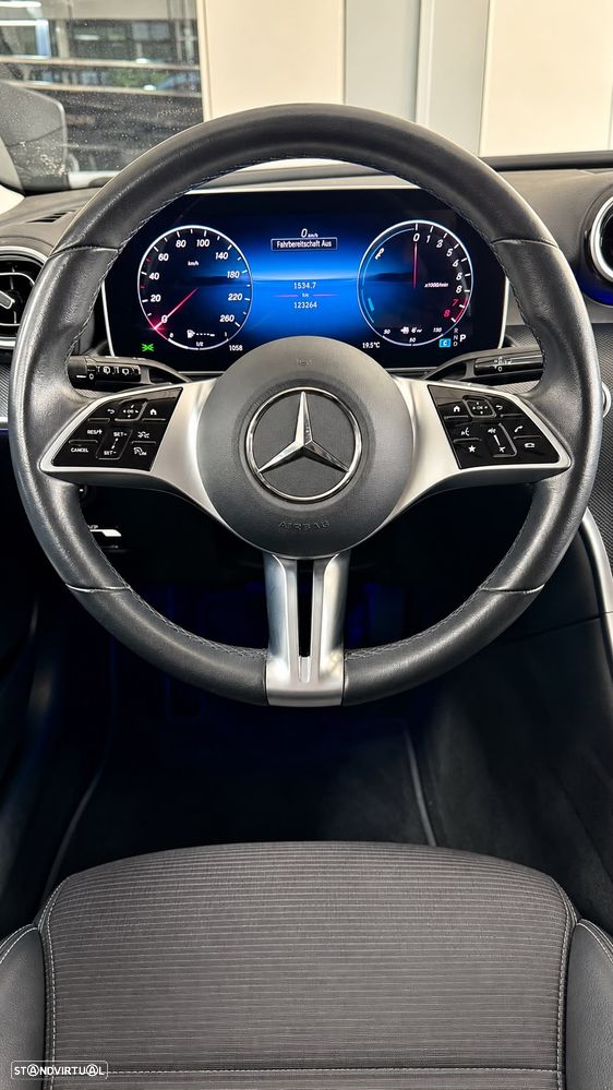 Mercedes-Benz C 300 e Avantgarde - 9