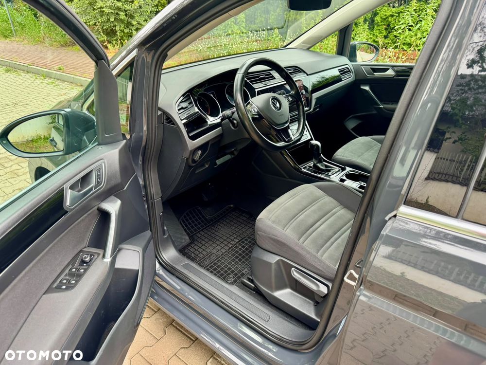 Volkswagen Touran 2.0 TDI BMT Highline DSG - 13