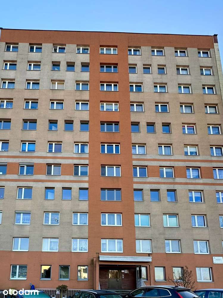 4 pokoje, oddzielna kuchnia, duży balkon, cena do negocjacji