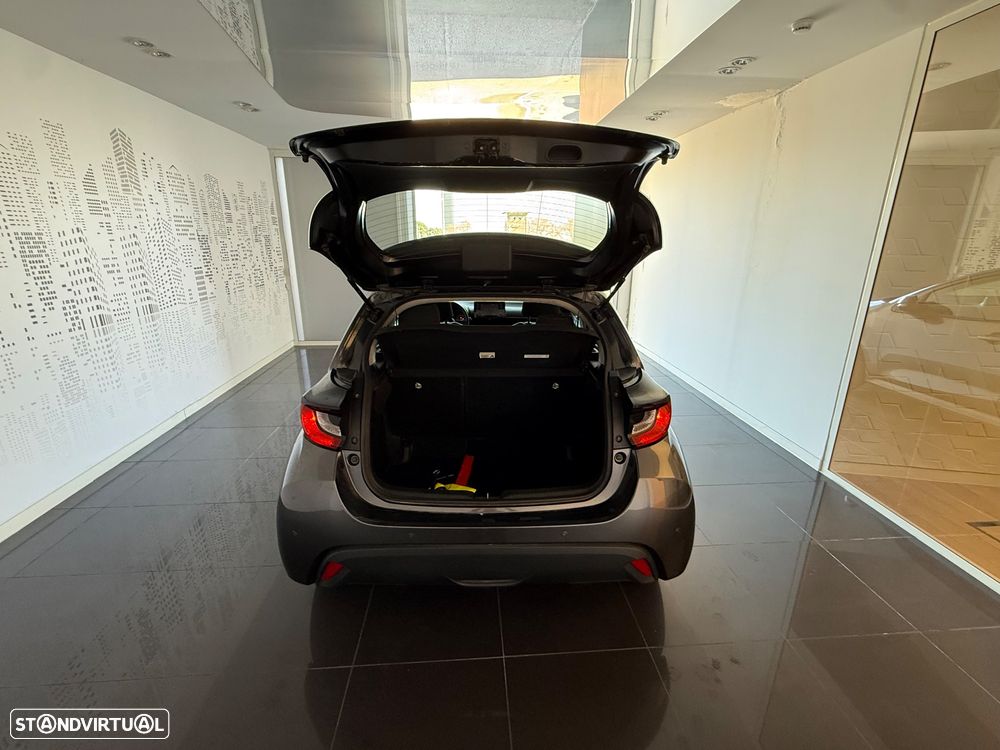 Toyota Yaris 1.5 HDF Comfort Plus - 8