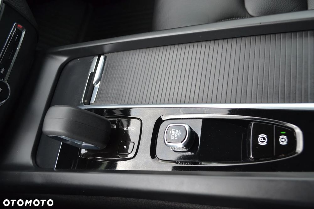Volvo XC 60 - 20