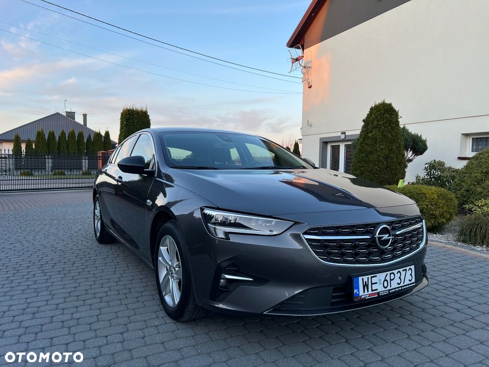 Opel Insignia 2.0 CDTI Elegance S&S - 4