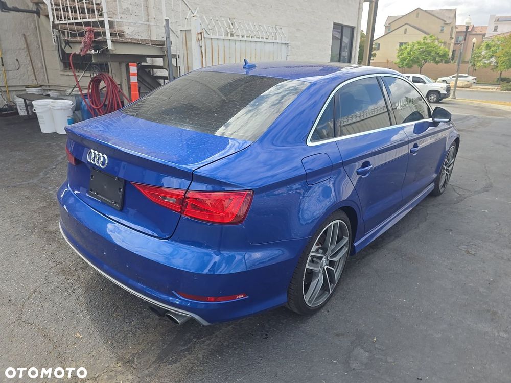 Audi S3 S tronic - 4