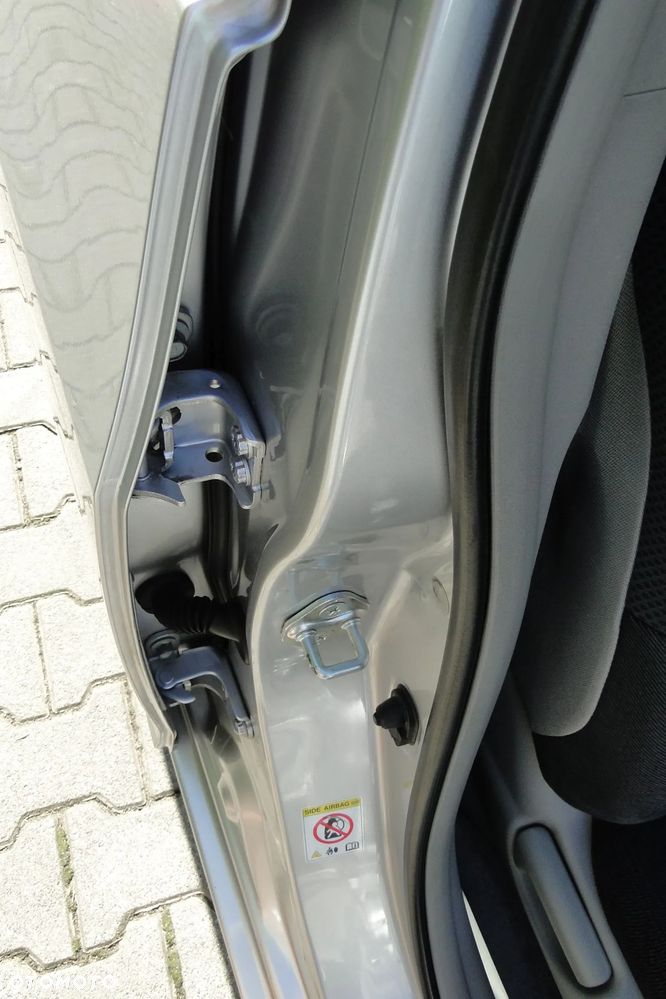 Honda Insight 1.3 S - 35