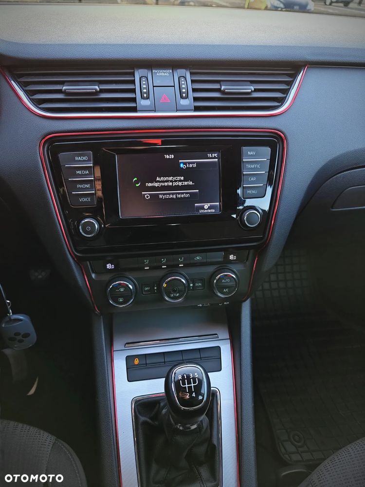 Skoda Octavia 1.6 TDI Ambition - 13