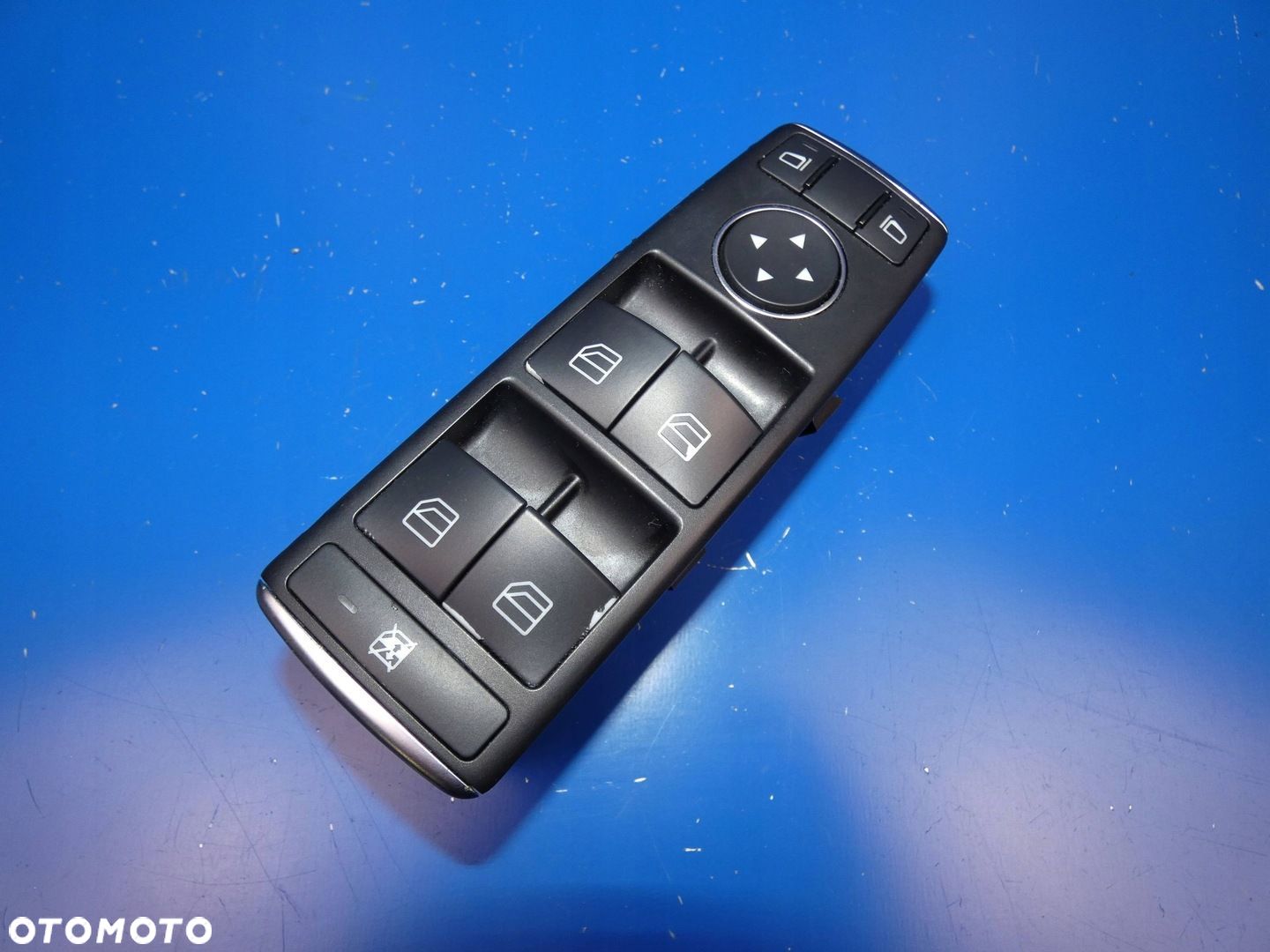 MERCEDES A KLASA W176 W246 W117 PRZEŁĄCZNIK SZYB LEWY PRZÓD - 1