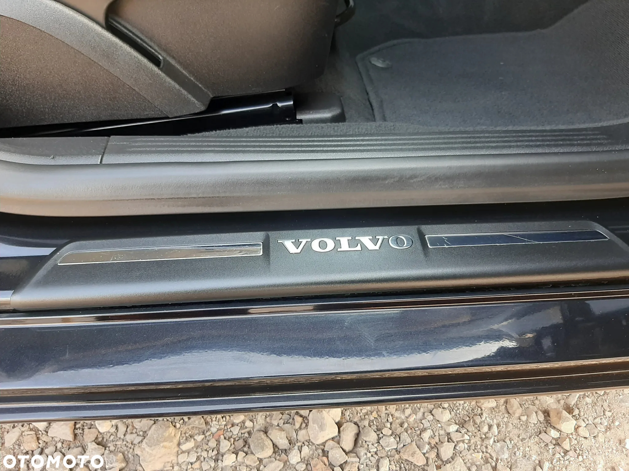 Volvo V40 D2 Momentum - 28