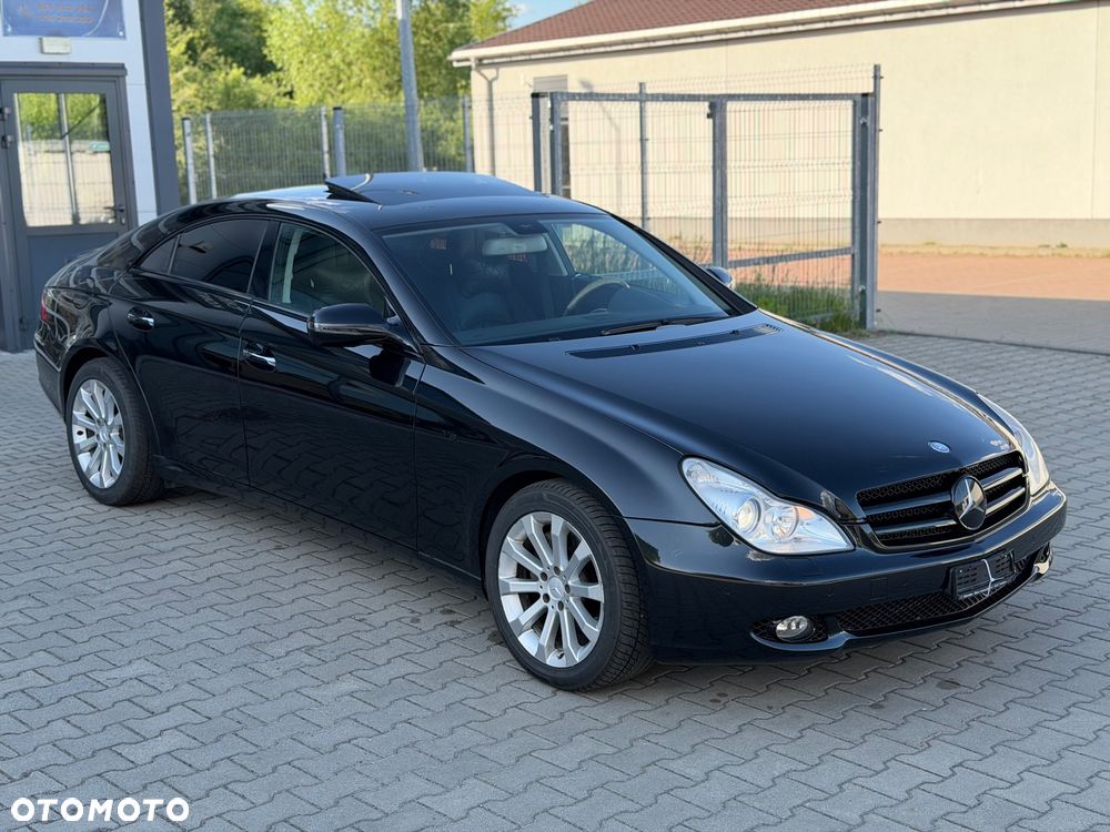 Mercedes-Benz CLS - 26