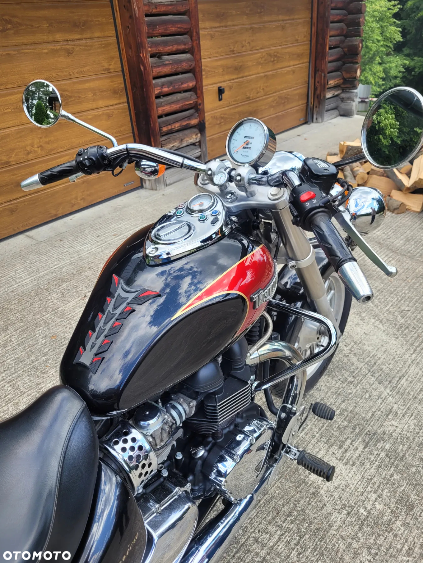 Triumph America - 5