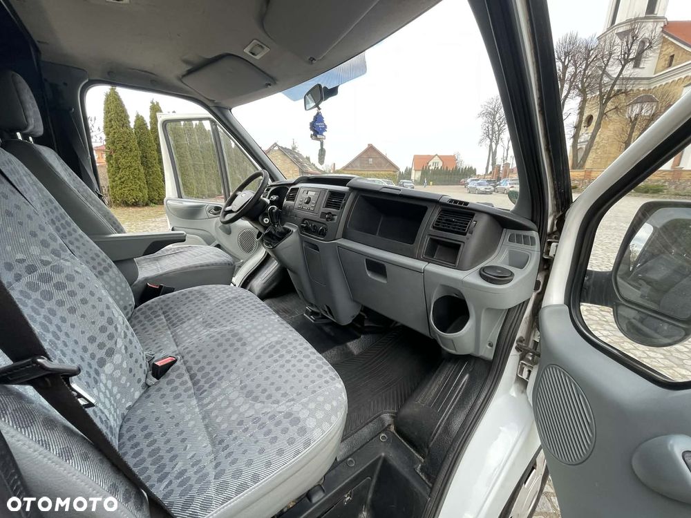 Ford Transit/Tourneo - 11