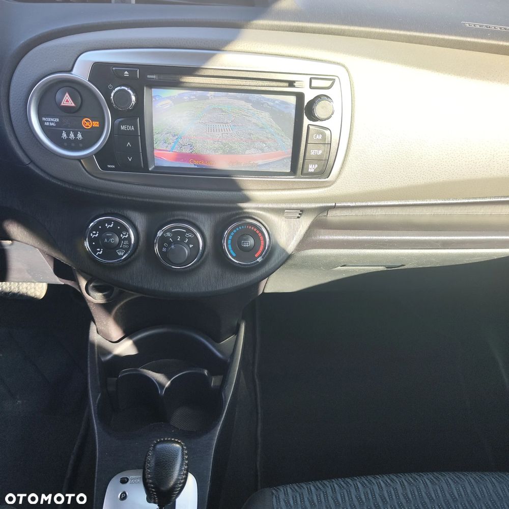 Toyota Yaris 1.33 Active - 10