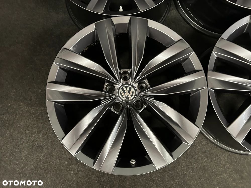 Alufelgi VW Arteon R-Line, Passat B8, B7, Tiguan, Sharan 18 cali 5x112 4szt. Ładne z czujnikami! - 5