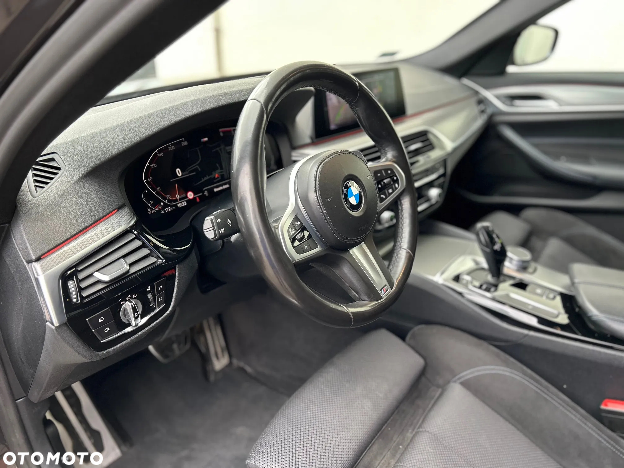BMW Seria 5 520d xDrive M Sport sport - 14
