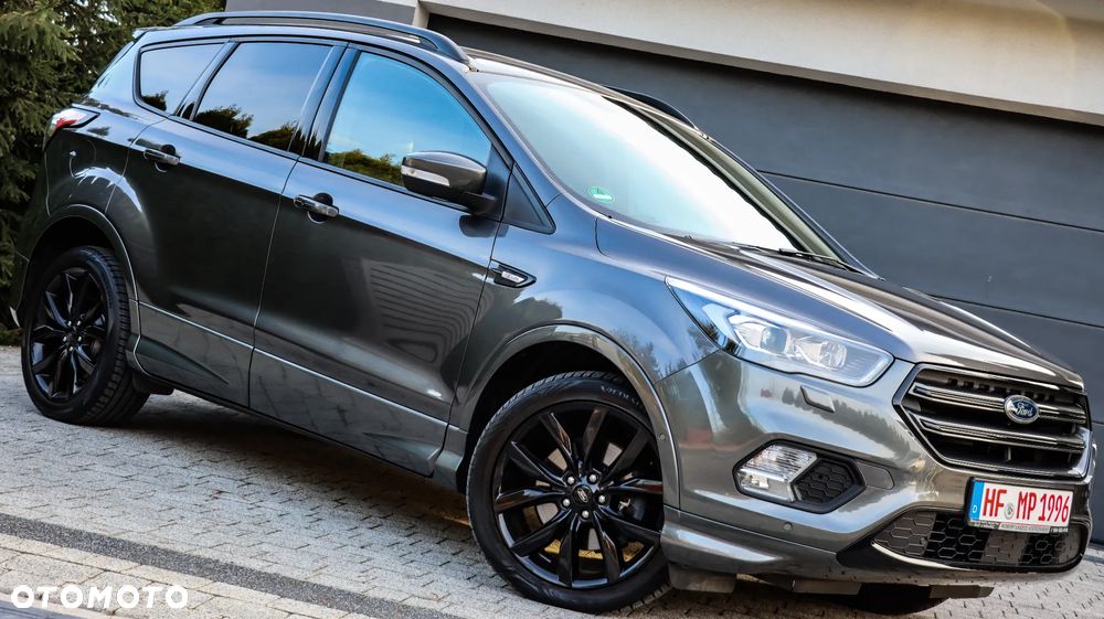 Ford Kuga 1.5 EcoBoost 4x4 ST-Line - 4