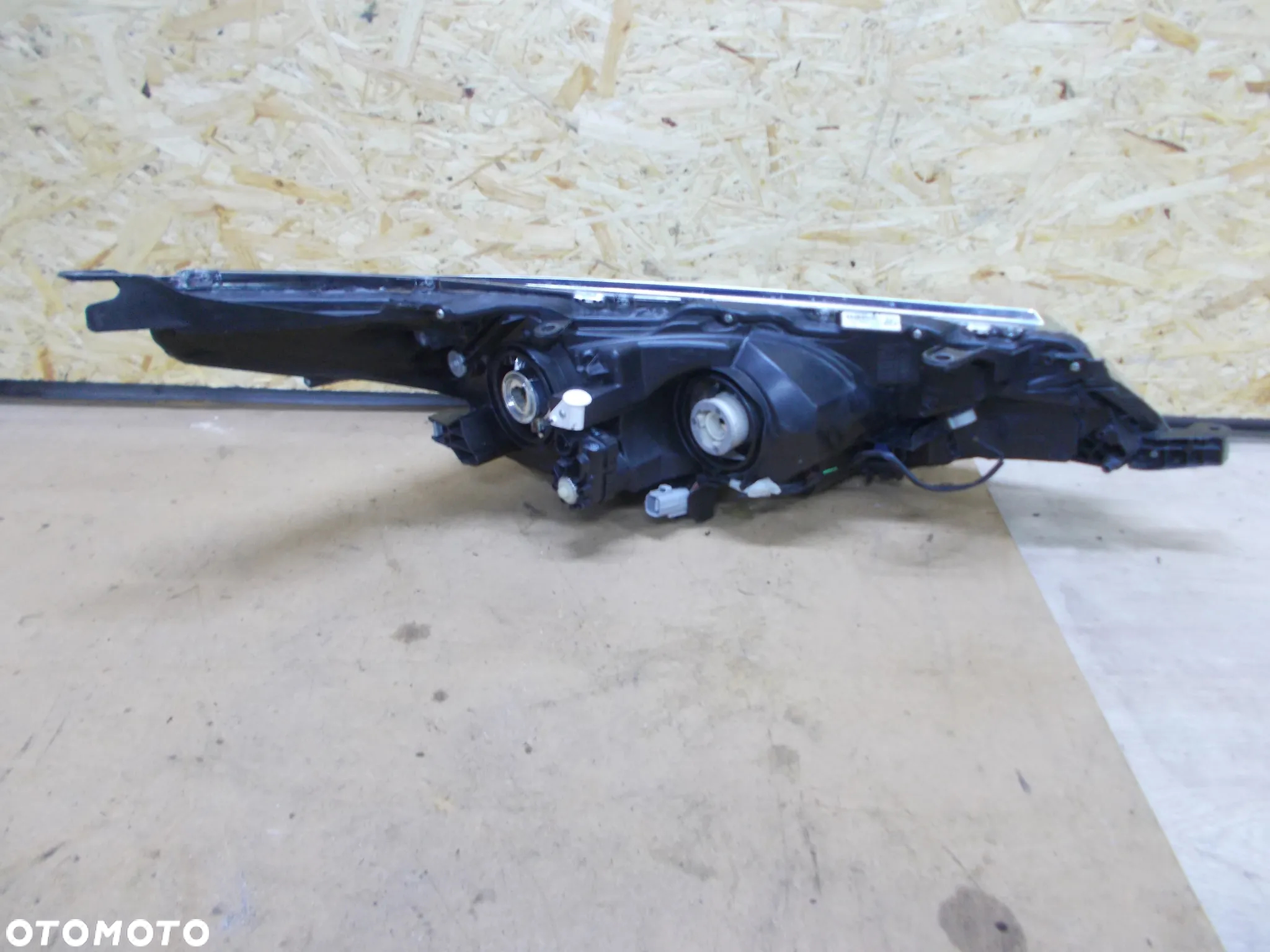 TOYOTA COROLLA E16 LIFT CHROM LAMPA LED LEWA PRZÓD PRZEDNIA - 3