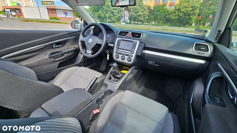 Volkswagen Eos - 18