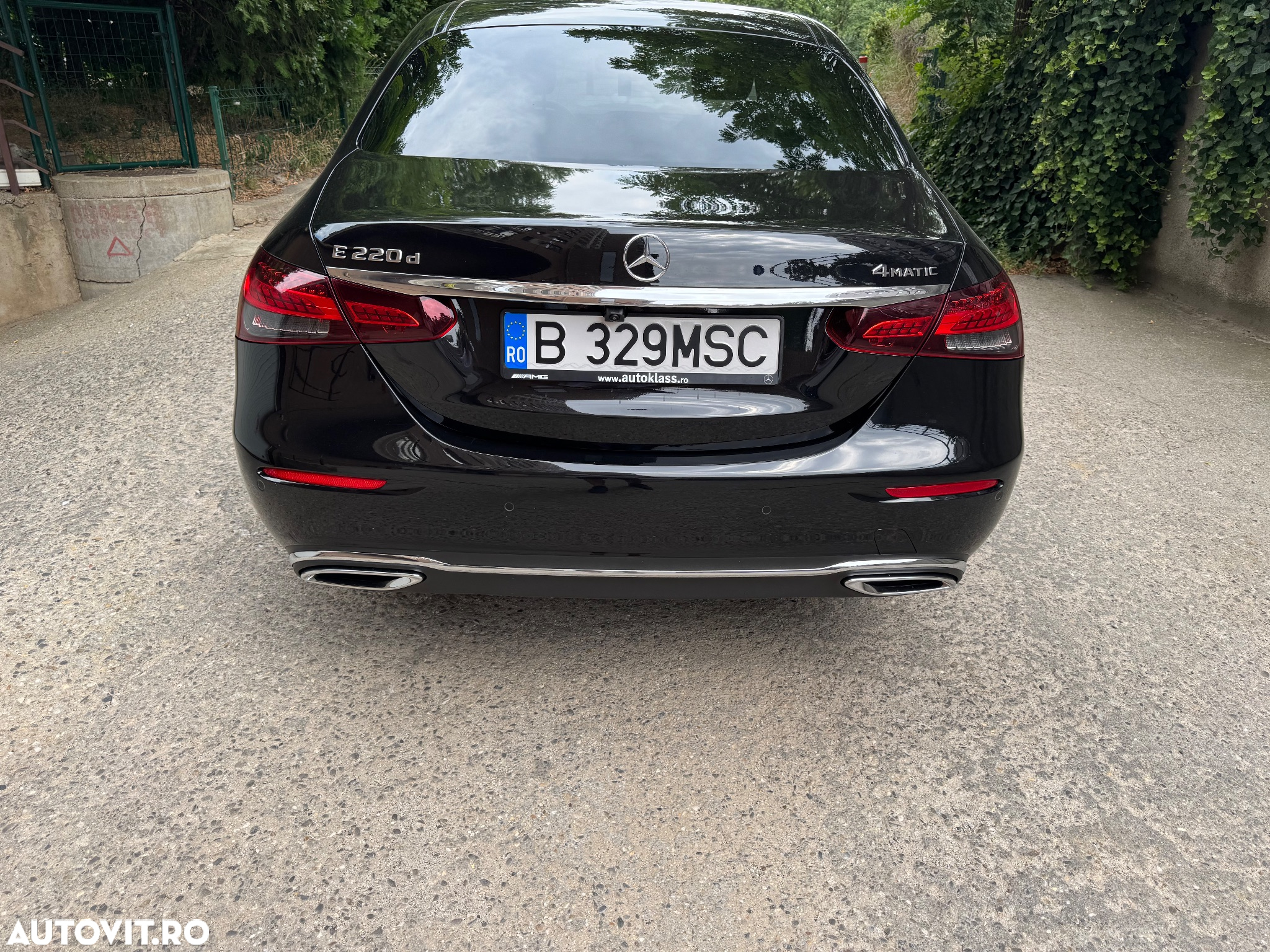 Mercedes-Benz E 220 d 4MATIC Aut. - 10