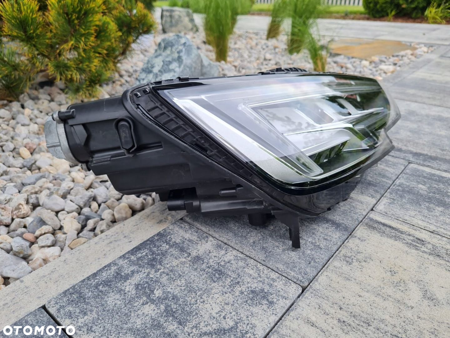 AUDI A4 S4 B9 8W0 8W Lampa prawa przód Full Led Matrix 8W0941036 - 4