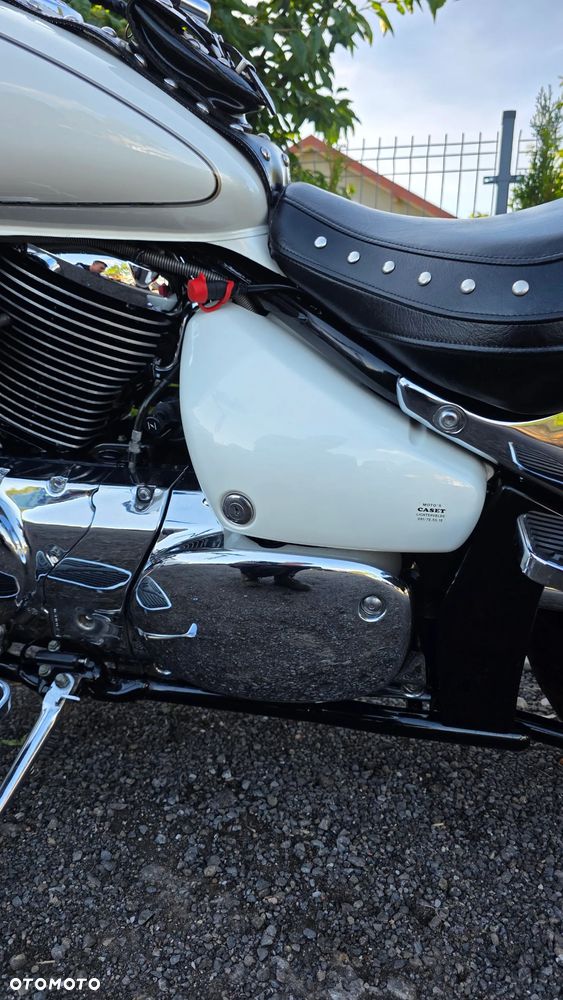 Suzuki Intruder - 34