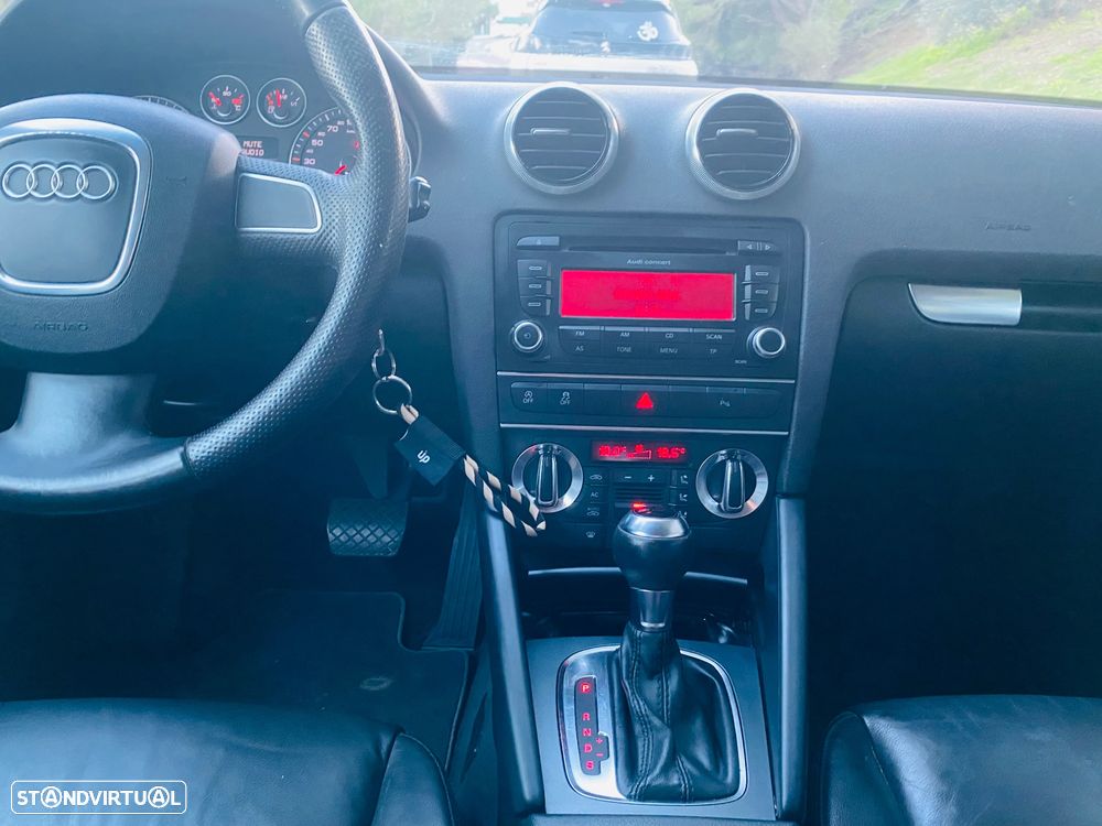 Audi A3 Sportback 2.0 TDi Sport S tronic - 13