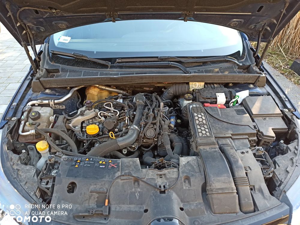 Renault Megane 1.3 TCe FAP Limited EDC - 8