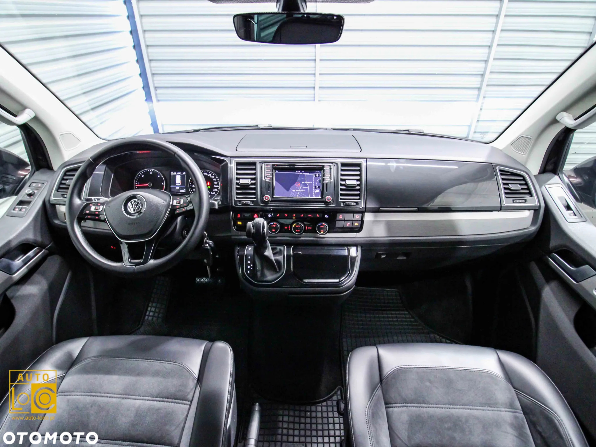 Volkswagen Multivan 2.0 BiTDI L2 Comfortline 4Motion DSG - 9