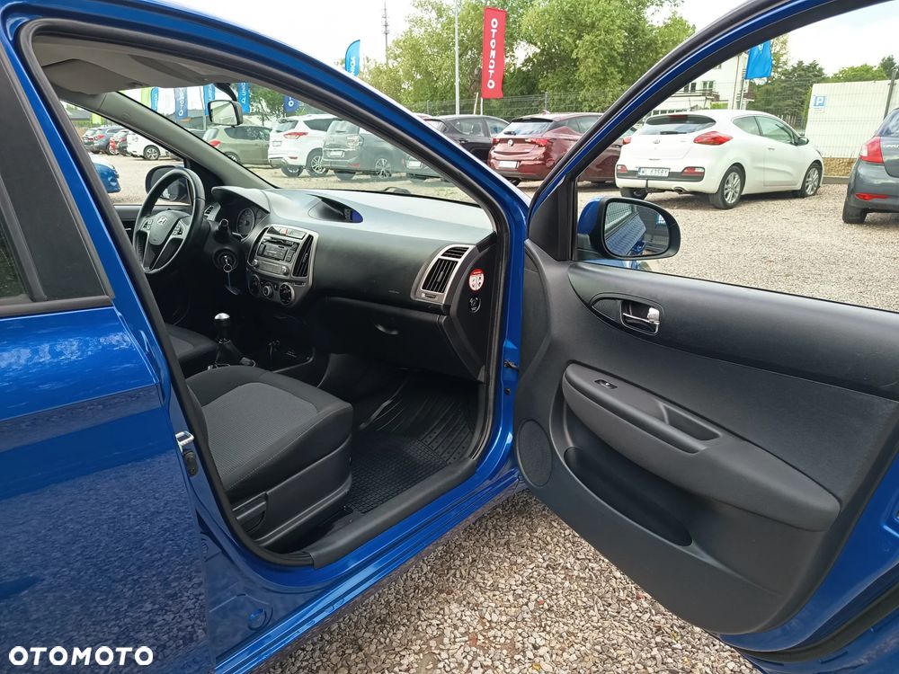 Hyundai i20 1.25 Comfort - 30