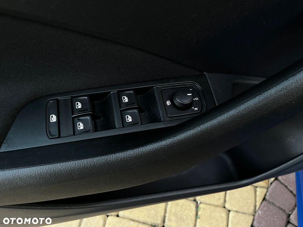 Skoda Kamiq 1.0 TSI Ambition - 14
