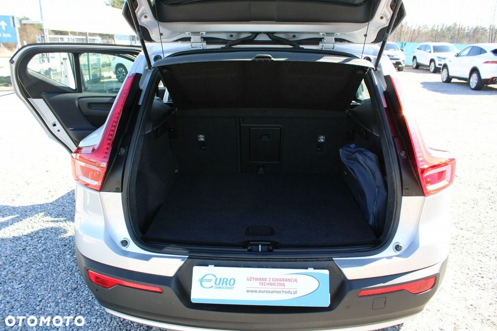 Volvo XC 40 - 26