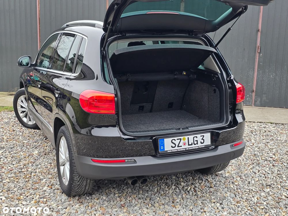 Volkswagen Tiguan 2.0 TDI DPF BlueMotion Technology Lounge Sport & Style - 10