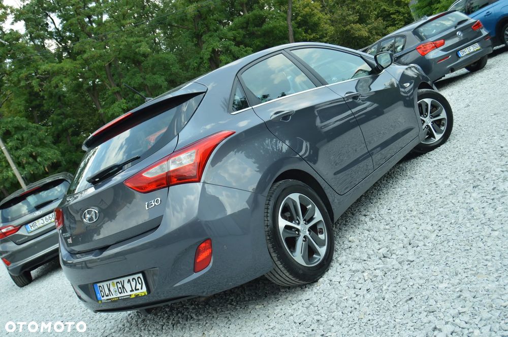 Hyundai i30 blue 1.6 GDI YES Gold - 22