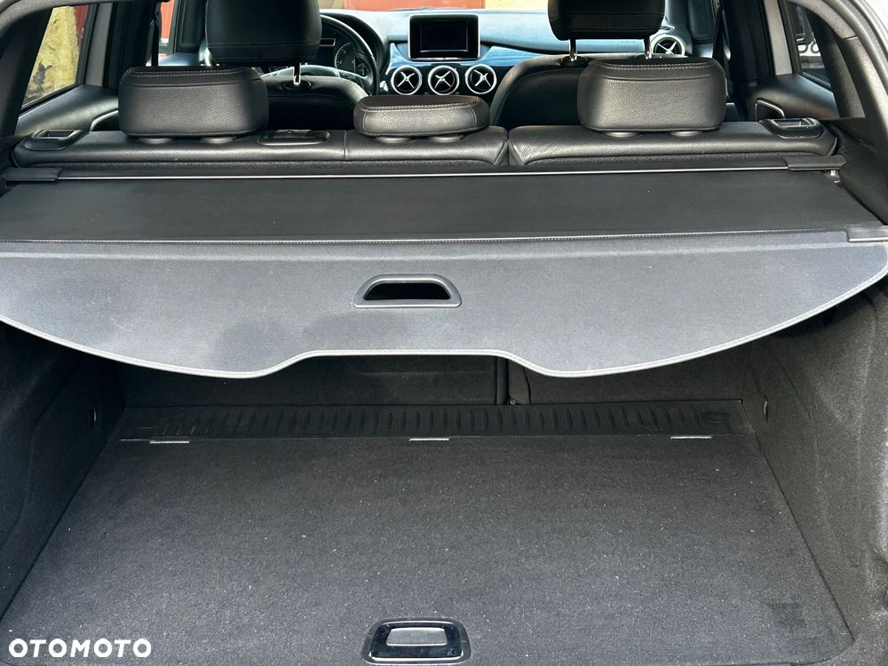 Mercedes-Benz Klasa B 180 CDI - 14