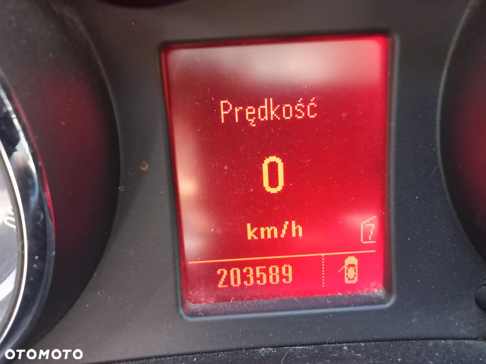 Opel Insignia 2.0 CDTI - 13