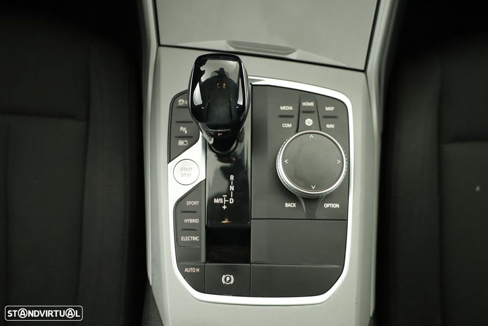 BMW 330 e Corporate Edition Auto - 15