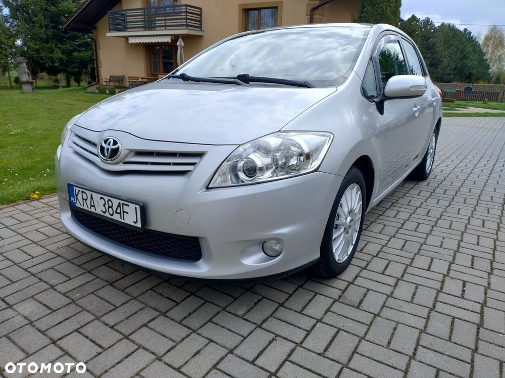 Toyota Auris 1.33 VVT-i - 18