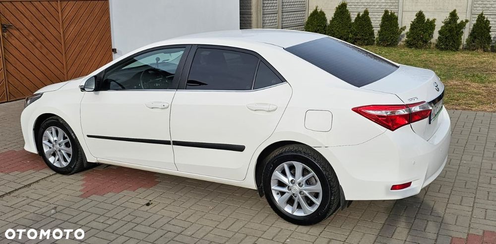 Toyota Corolla 1.4 D-4D Premium EU6 - 2