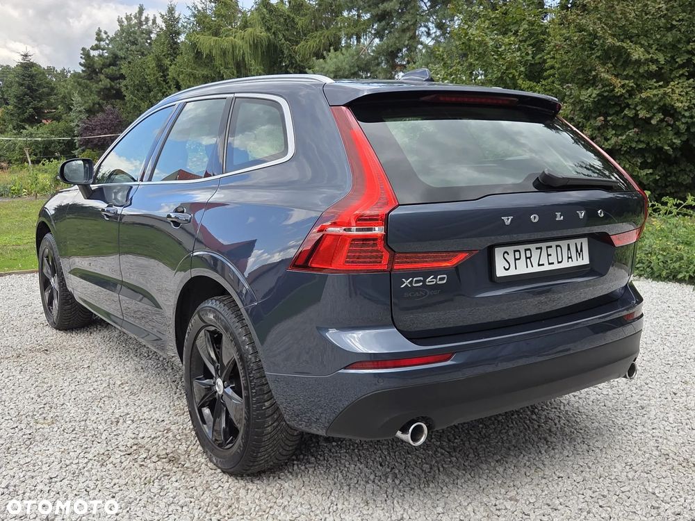 Volvo XC 60 D3 Momentum Pro - 19