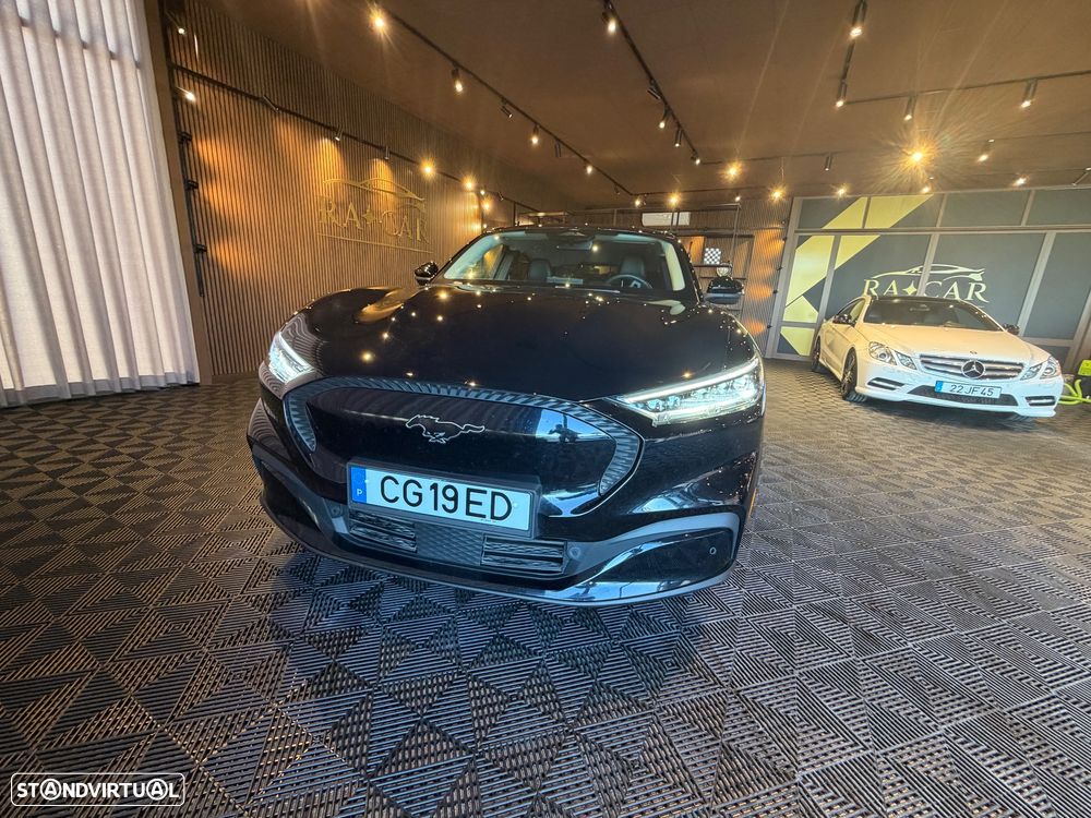 Ford Mustang Mach-E Premium - 9