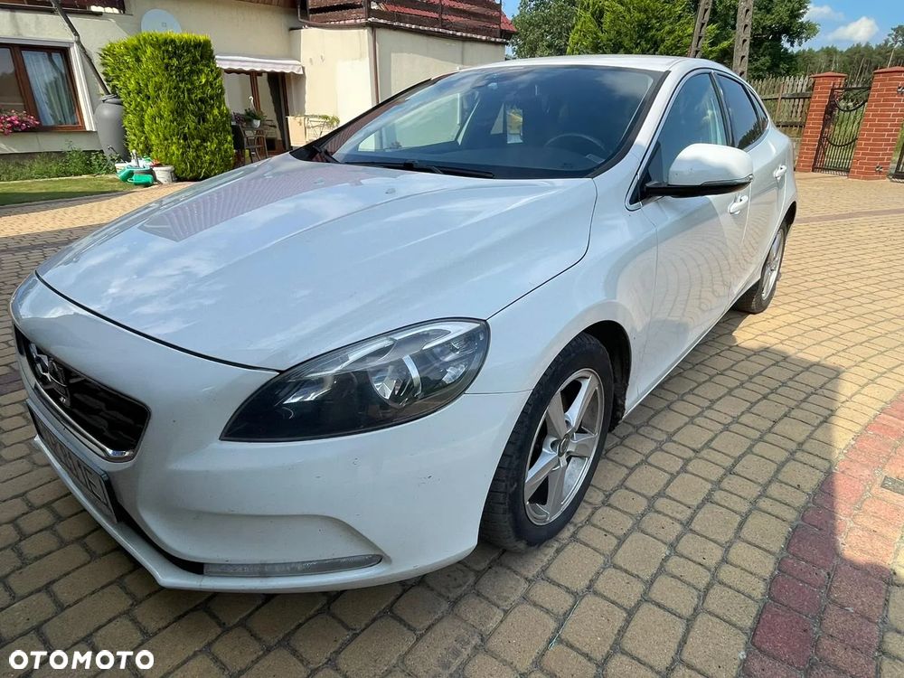 Volvo V40 D2 Summum - 9