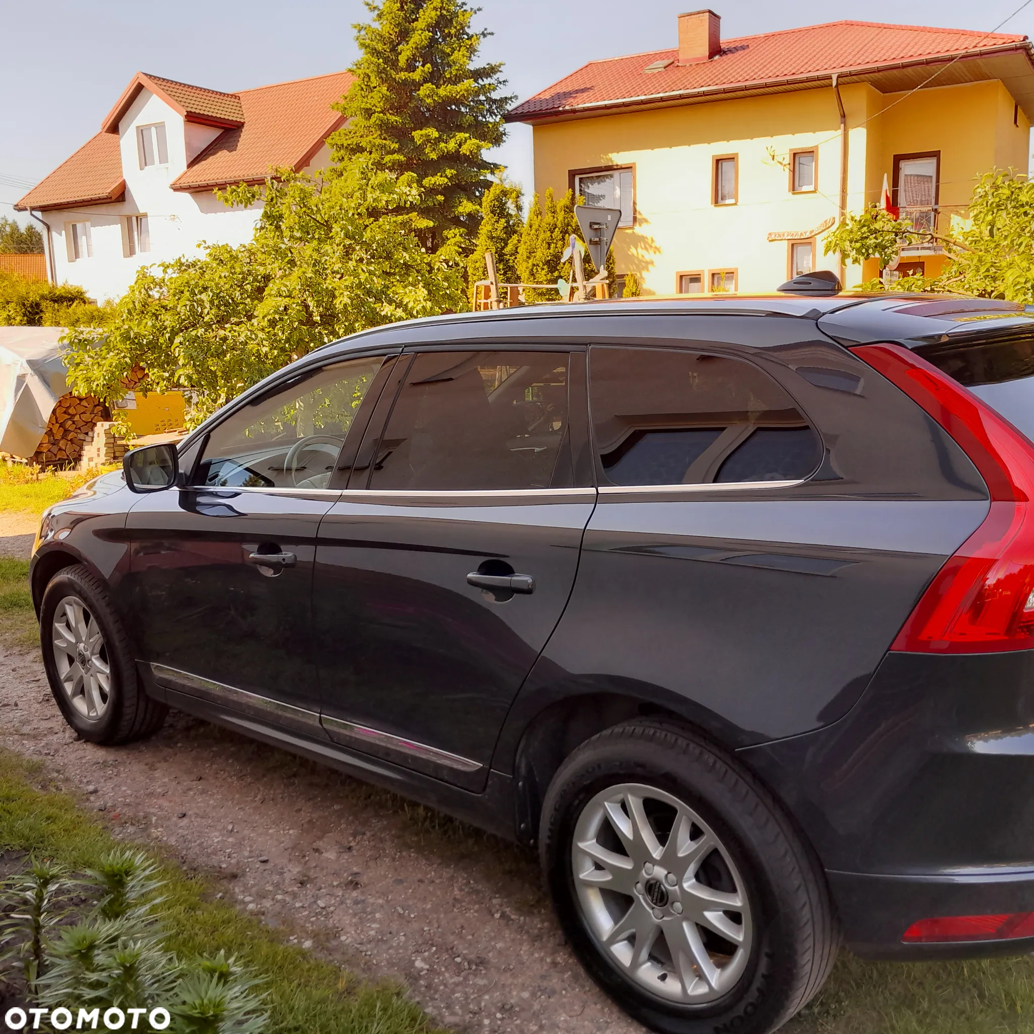 Volvo XC 60 - 4
