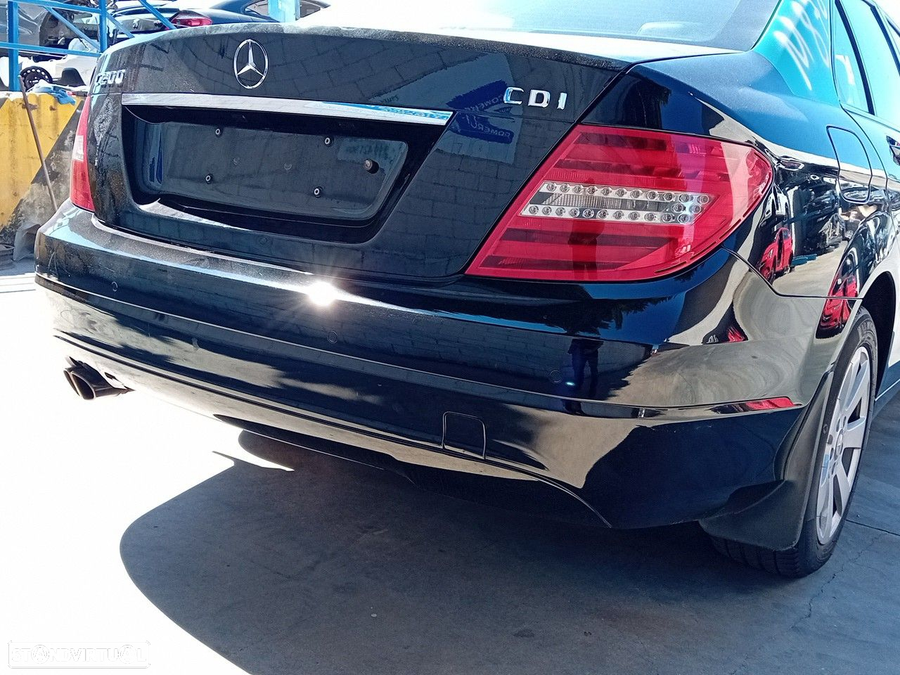 Pára-choques trás MERCEDES-BENZ Classe C (W204) - 2