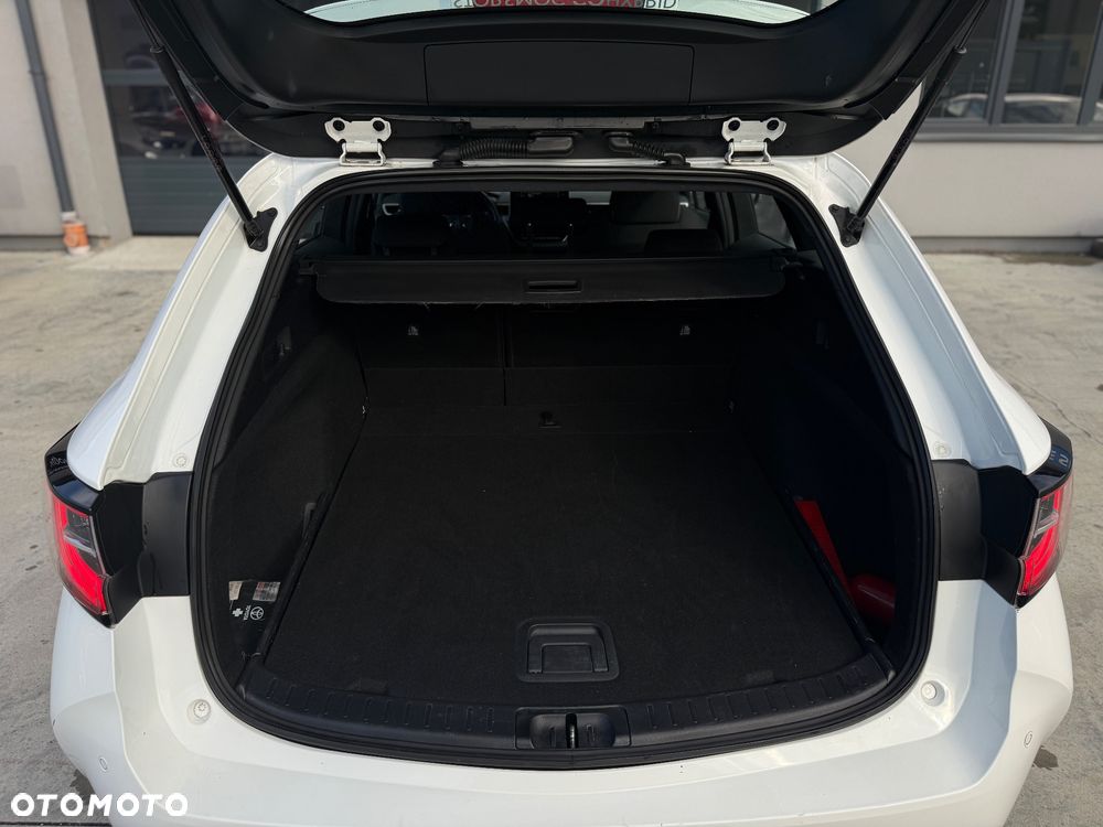 Toyota Corolla 1.8 Hybrid GPF Comfort - 34