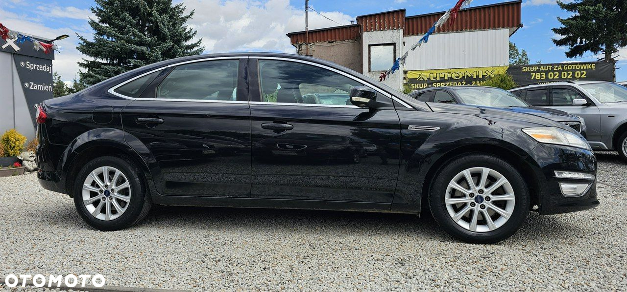 Ford Mondeo - 35