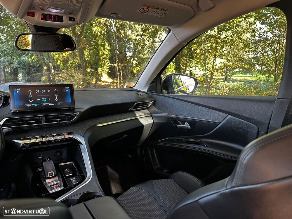 Peugeot 3008 1.5 BlueHDi Allure Pack EAT8 - 15