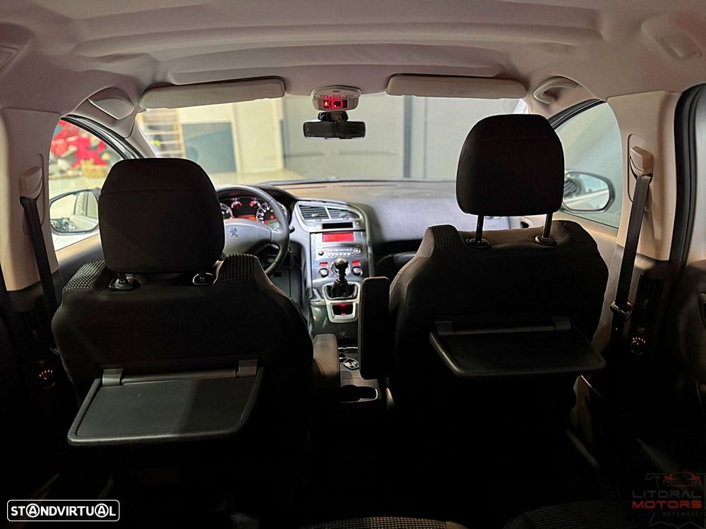 Peugeot 5008 1.6 HDi 7L SE Style - 28