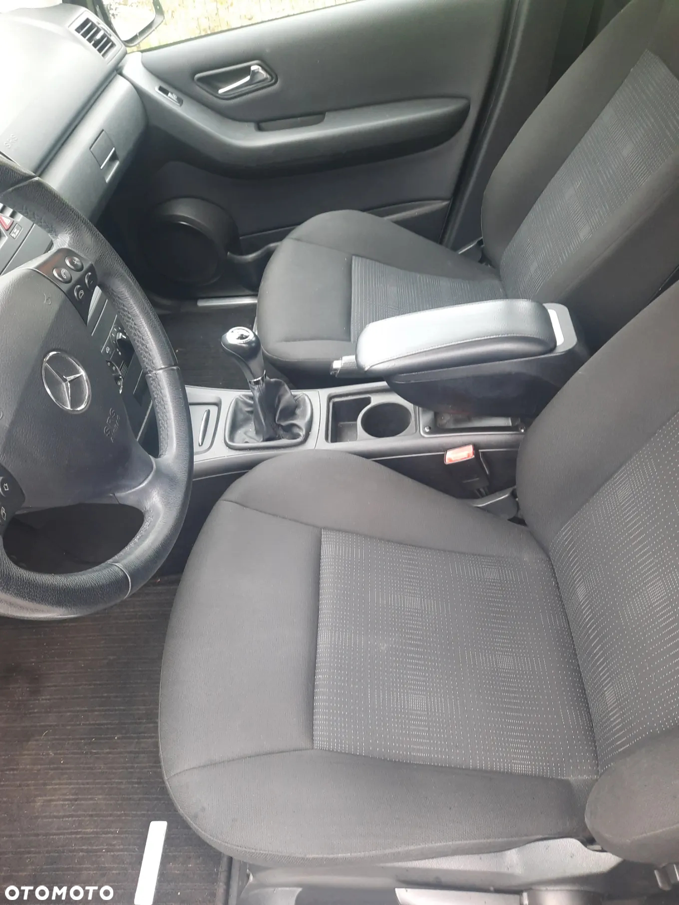 Mercedes-Benz Klasa A 150 BlueEFFICIENCY Avantgarde - 16
